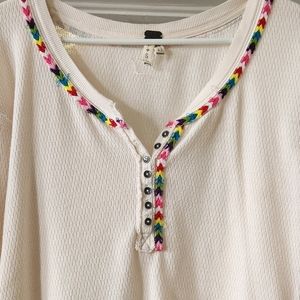 We the Free by Free People embroidered thermal fits sz L
